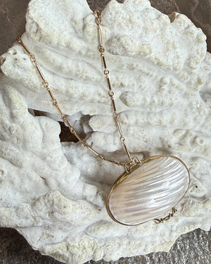 Mother Of Pearl Trinket Box Necklace