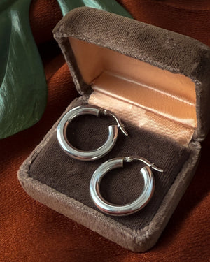 14K White Gold Hoop Earrings