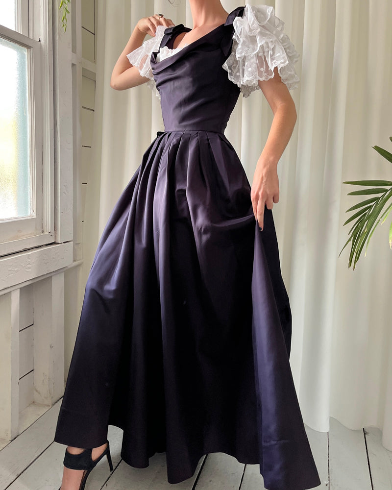 victor costa dress designer This look reflects the signature aesthetic of legendary American designer Victor Costa strength, drama, and impeccable evening elegance. Victor Costa was often called the king of copies, as he masterfully translated