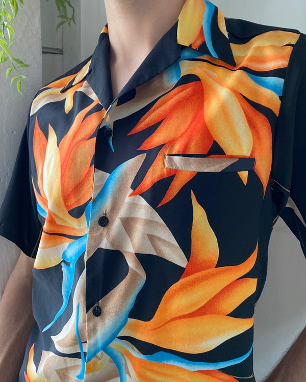 80s Black Hawaiian Print Shirt