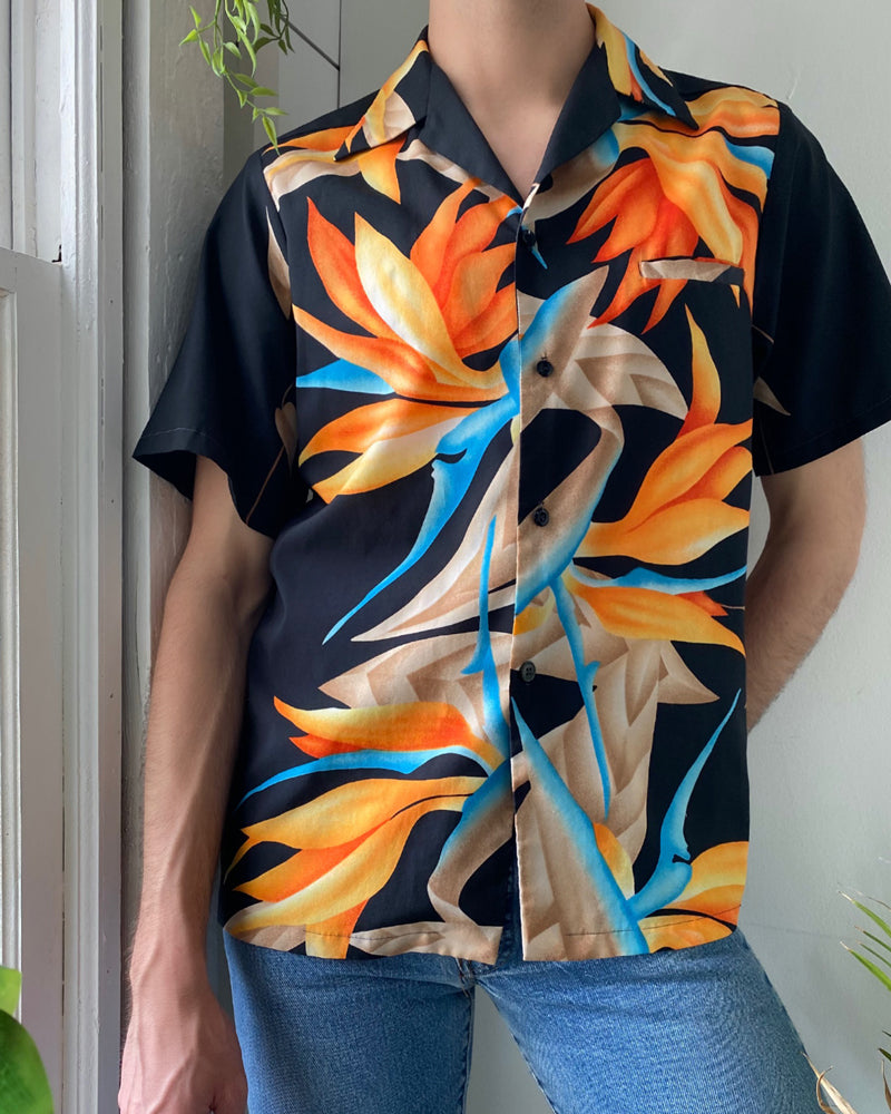 80s Black Hawaiian Print Shirt - Lucky Vintage